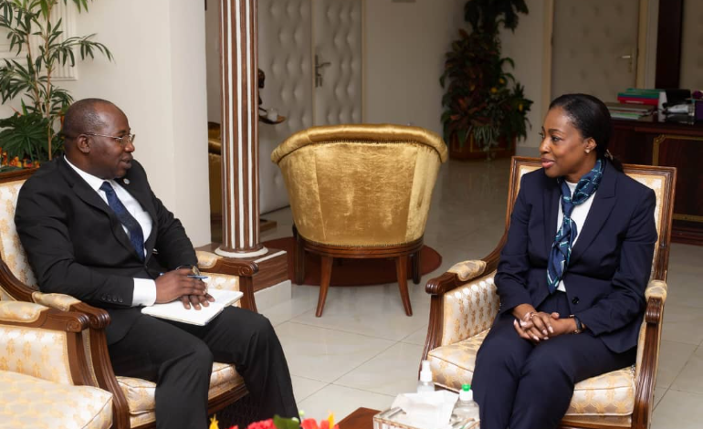 Nouhoum Sangaré reçu par la Ministre de la Justice du Gabon